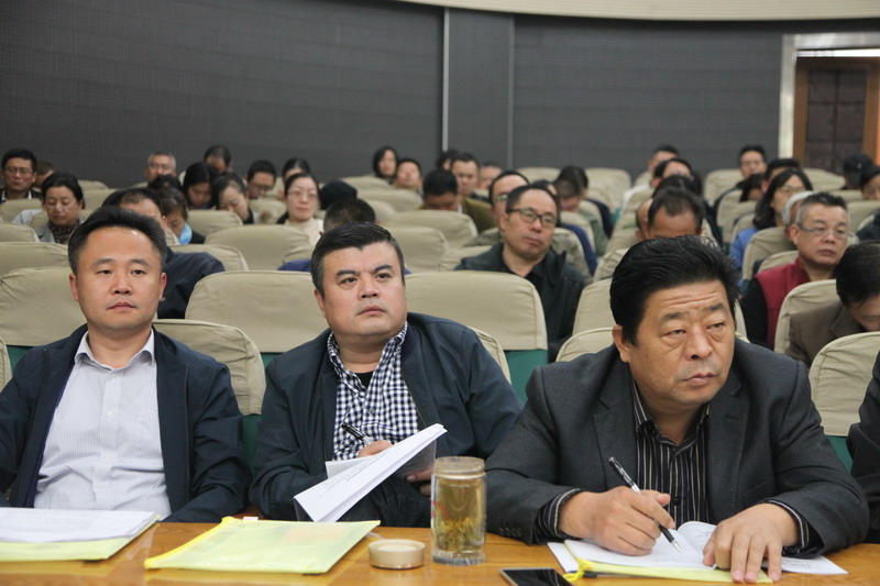 日出水了啊快点使劲动态图