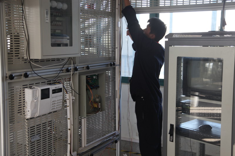 日出水了啊快点使劲动态图