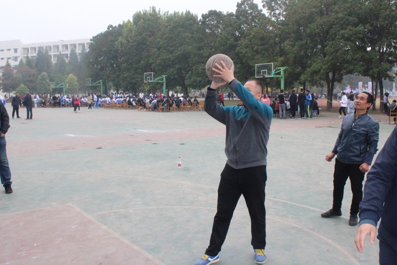 日出水了啊快点使劲动态图