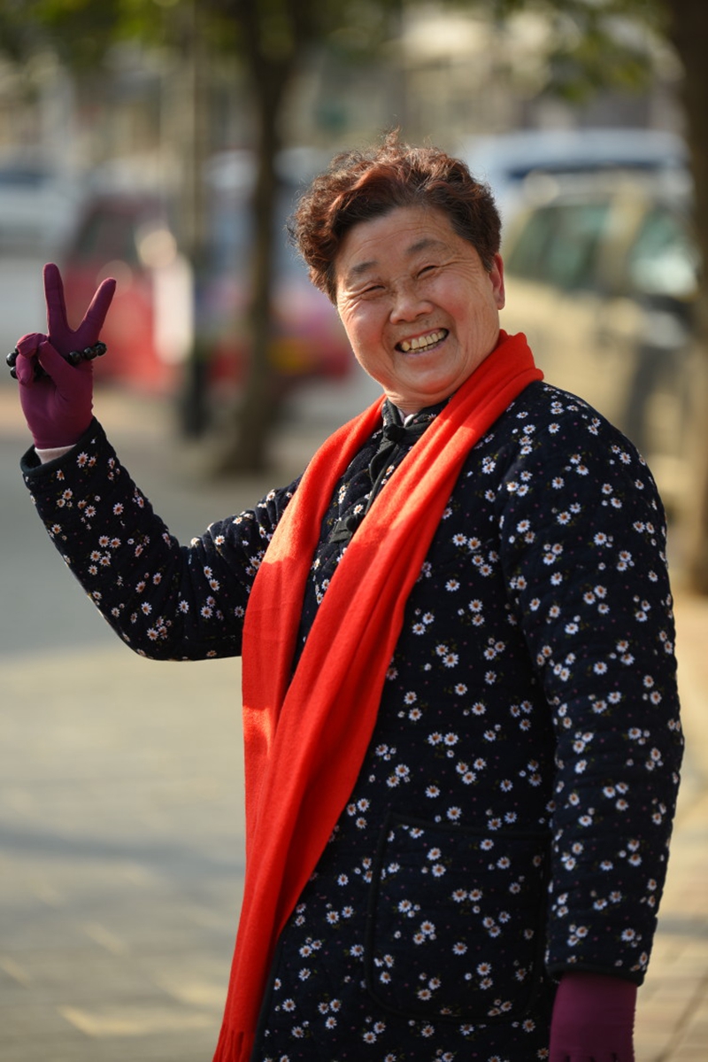 日出水了啊快点使劲动态图