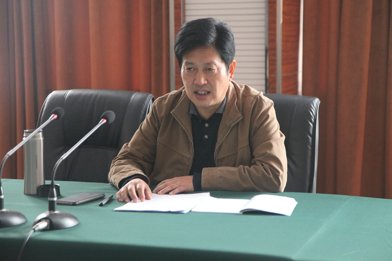 日出水了啊快点使劲动态图