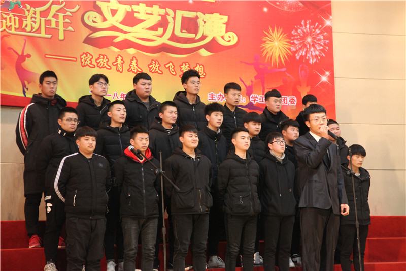 日出水了啊快点使劲动态图