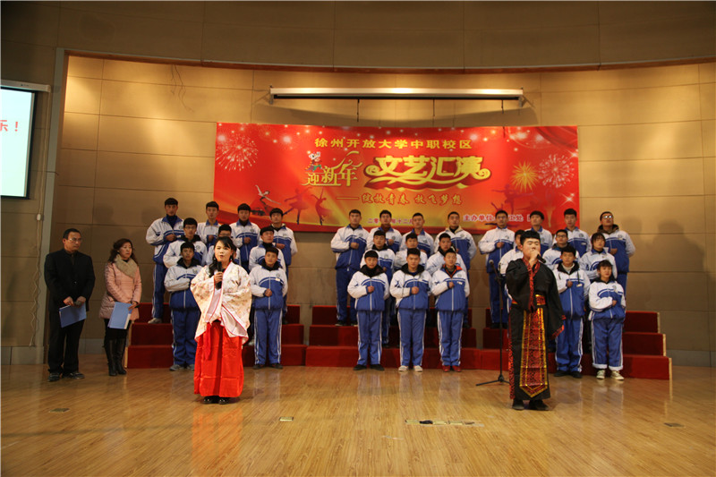 日出水了啊快点使劲动态图