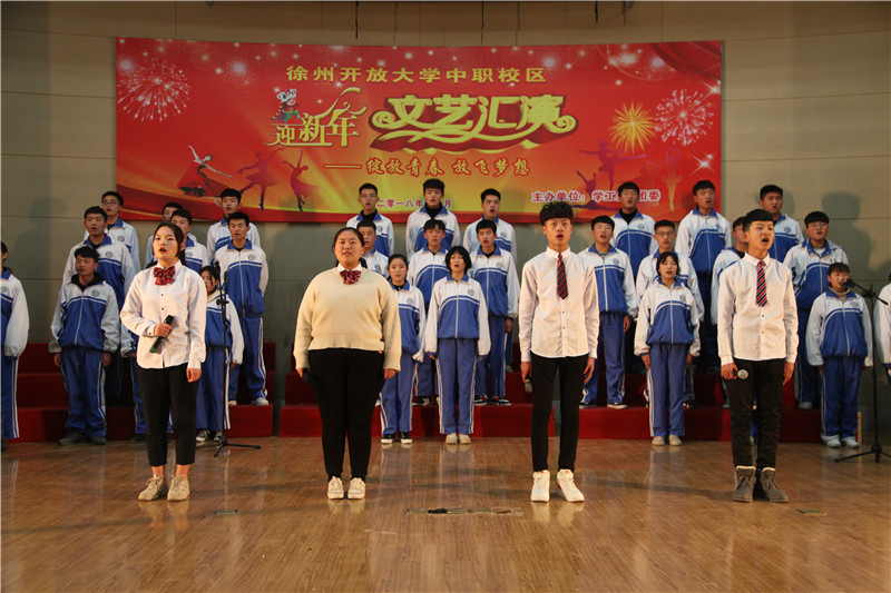 日出水了啊快点使劲动态图