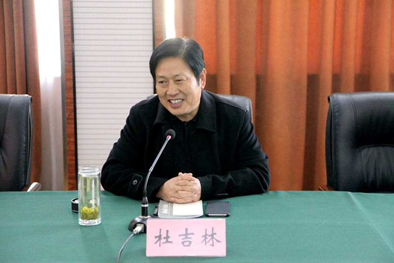 日出水了啊快点使劲动态图