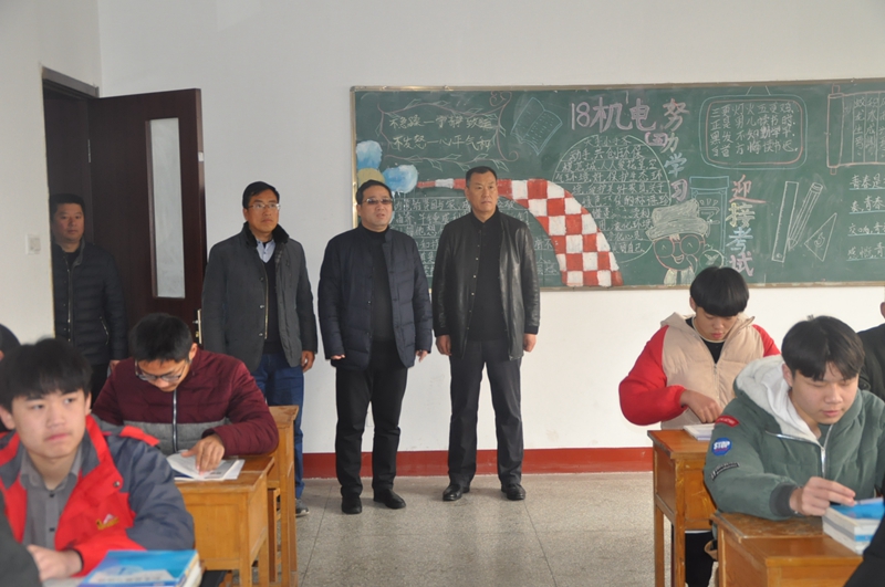 日出水了啊快点使劲动态图