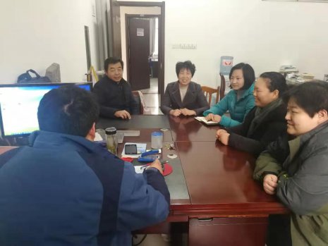 日出水了啊快点使劲动态图