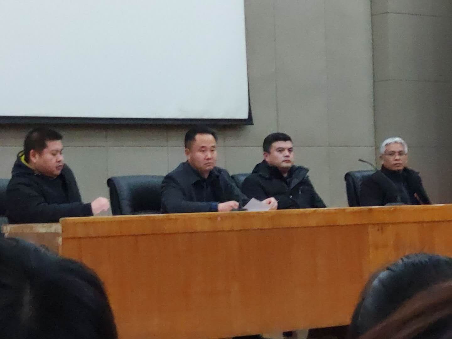 日出水了啊快点使劲动态图