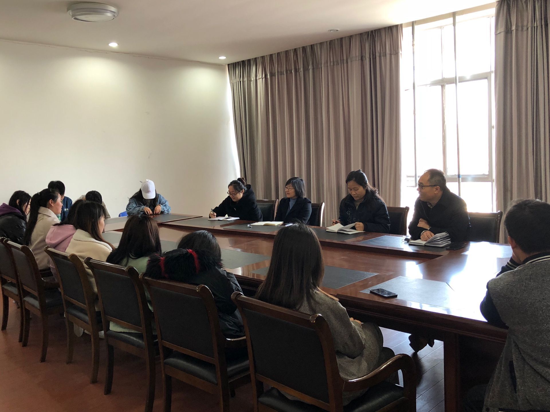 日出水了啊快点使劲动态图