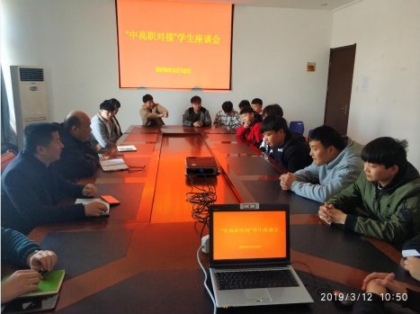 日出水了啊快点使劲动态图