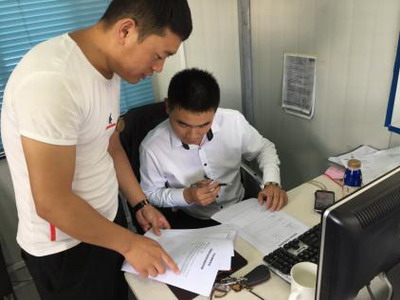 日出水了啊快点使劲动态图