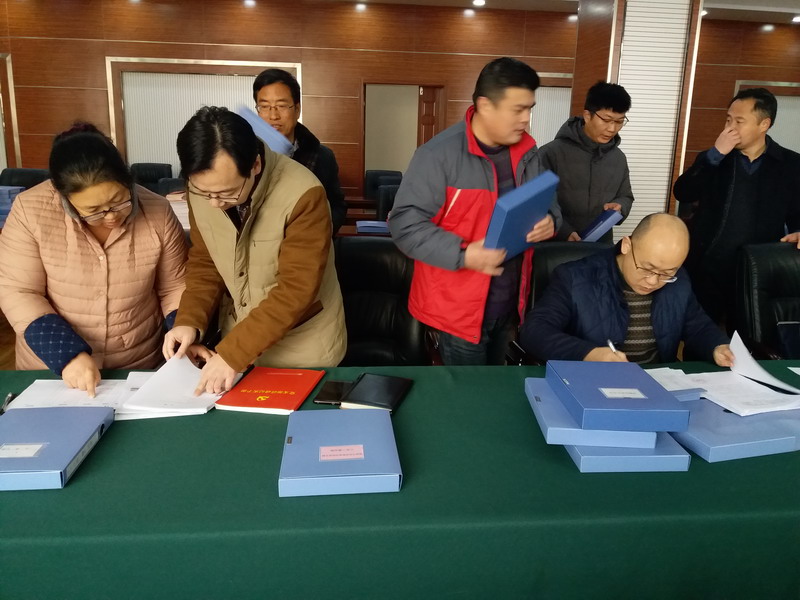 日出水了啊快点使劲动态图