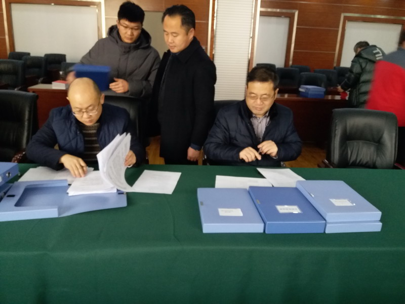 日出水了啊快点使劲动态图