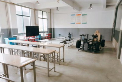 日出水了啊快点使劲动态图