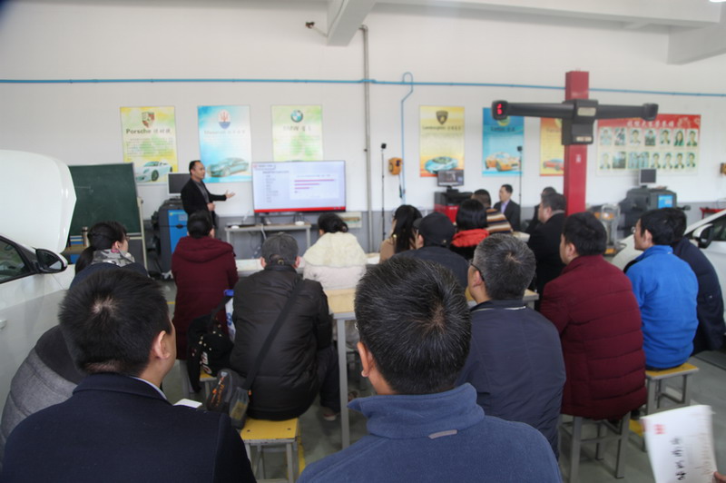 日出水了啊快点使劲动态图