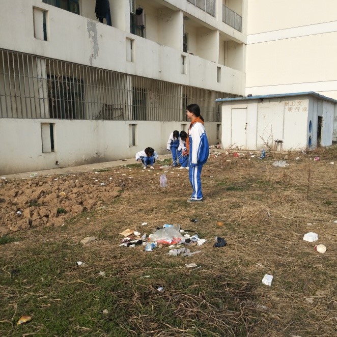 日出水了啊快点使劲动态图