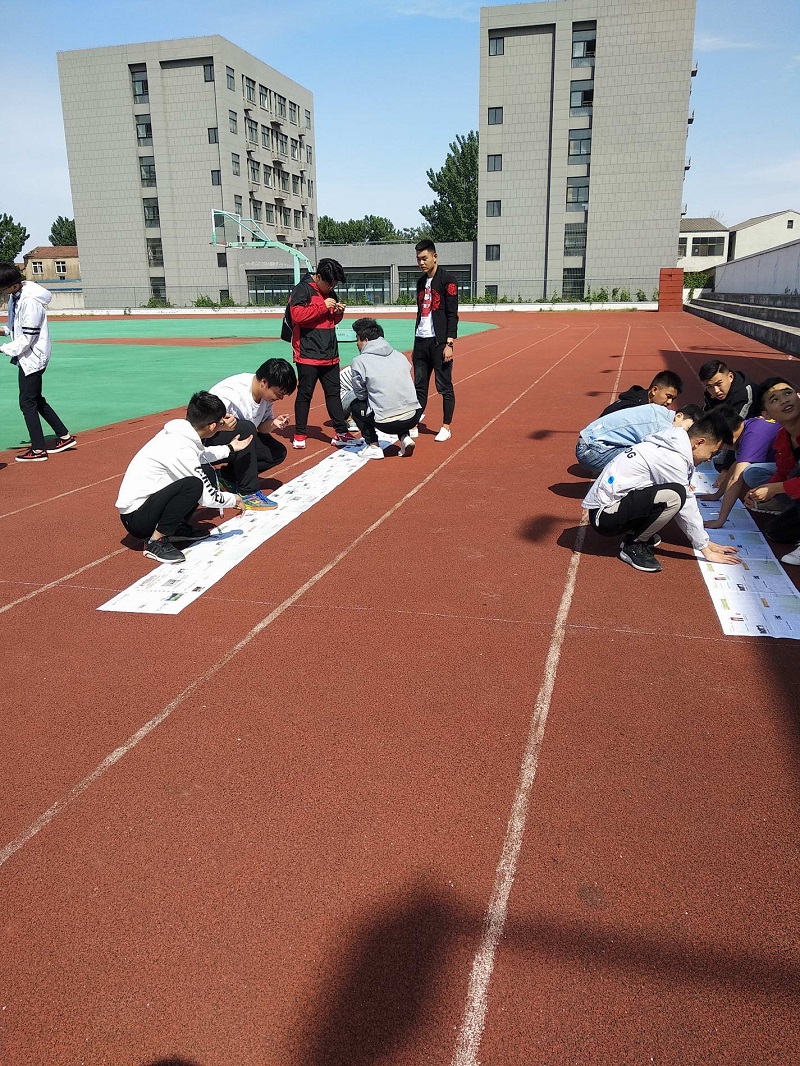 日出水了啊快点使劲动态图