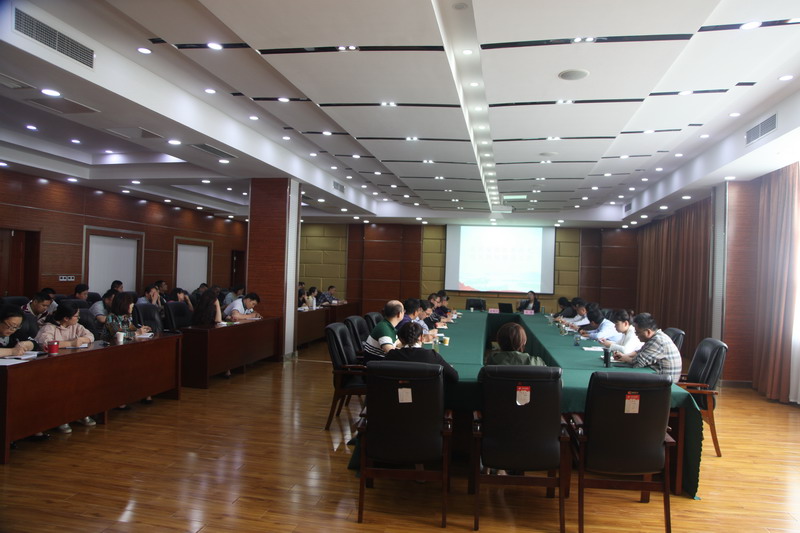 日出水了啊快点使劲动态图