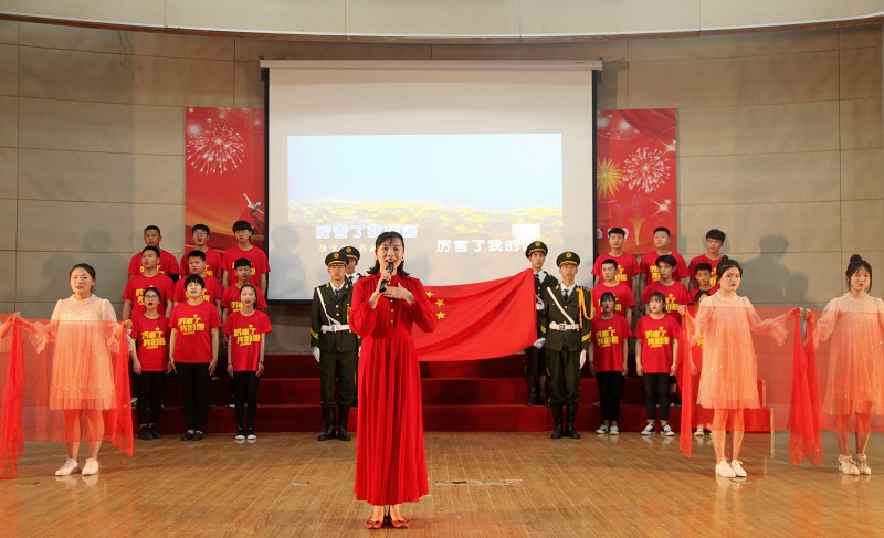 日出水了啊快点使劲动态图