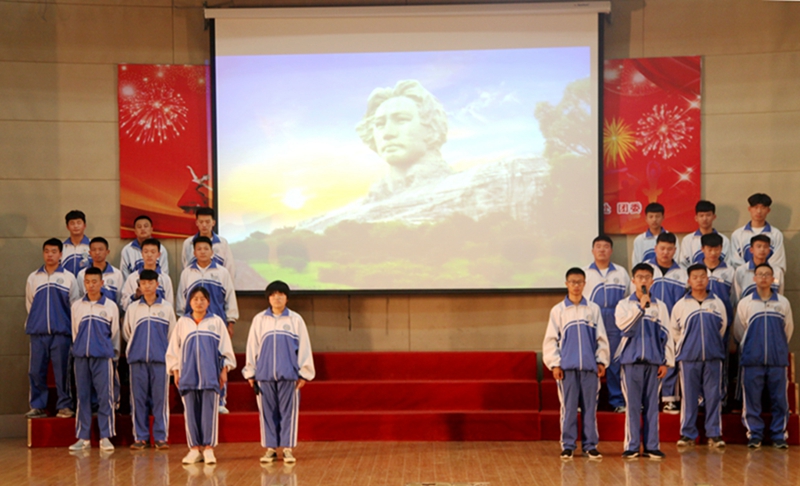 日出水了啊快点使劲动态图