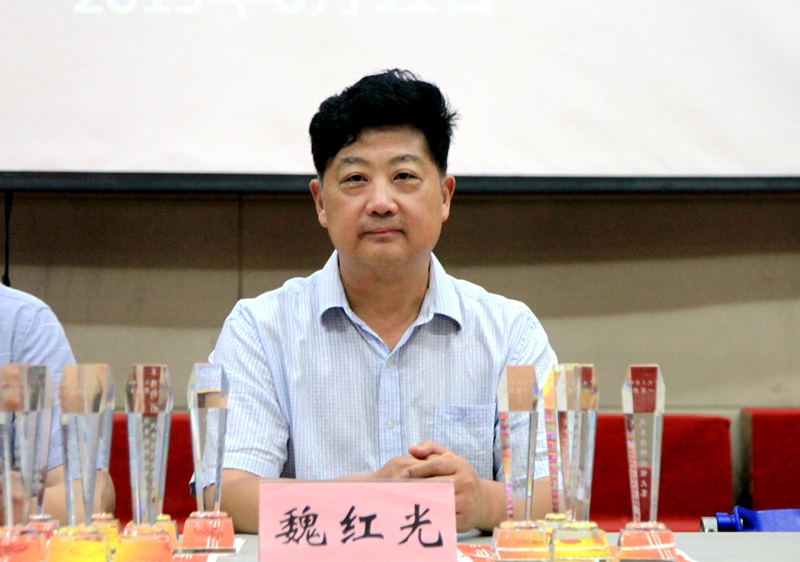 日出水了啊快点使劲动态图