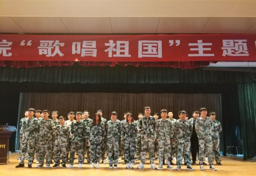 日出水了啊快点使劲动态图