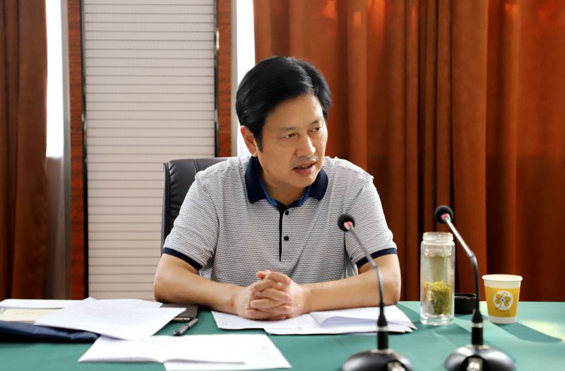 日出水了啊快点使劲动态图