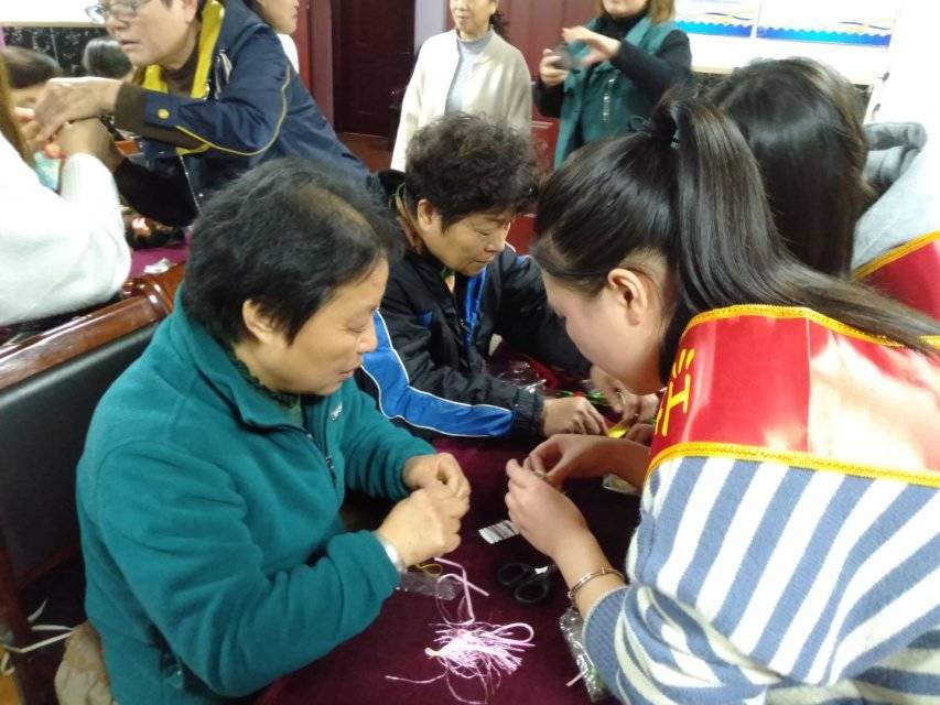 日出水了啊快点使劲动态图