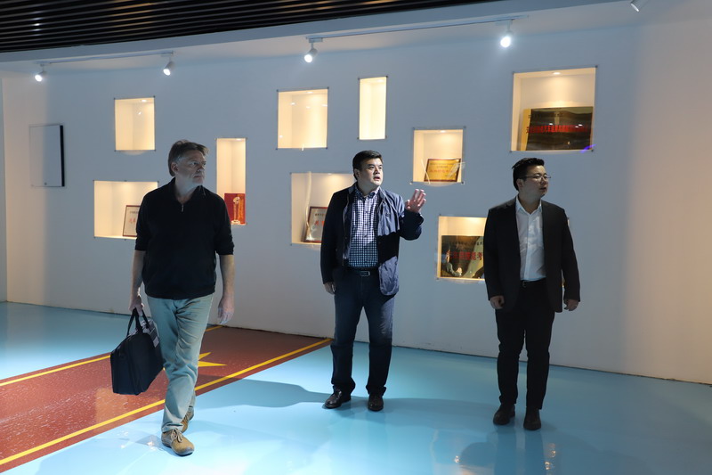 日出水了啊快点使劲动态图