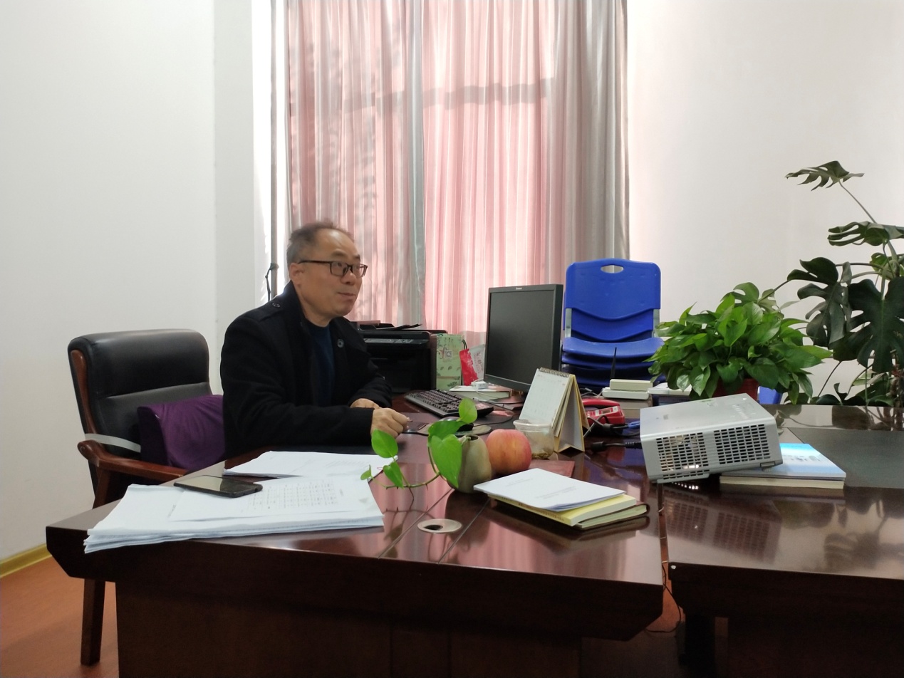 日出水了啊快点使劲动态图