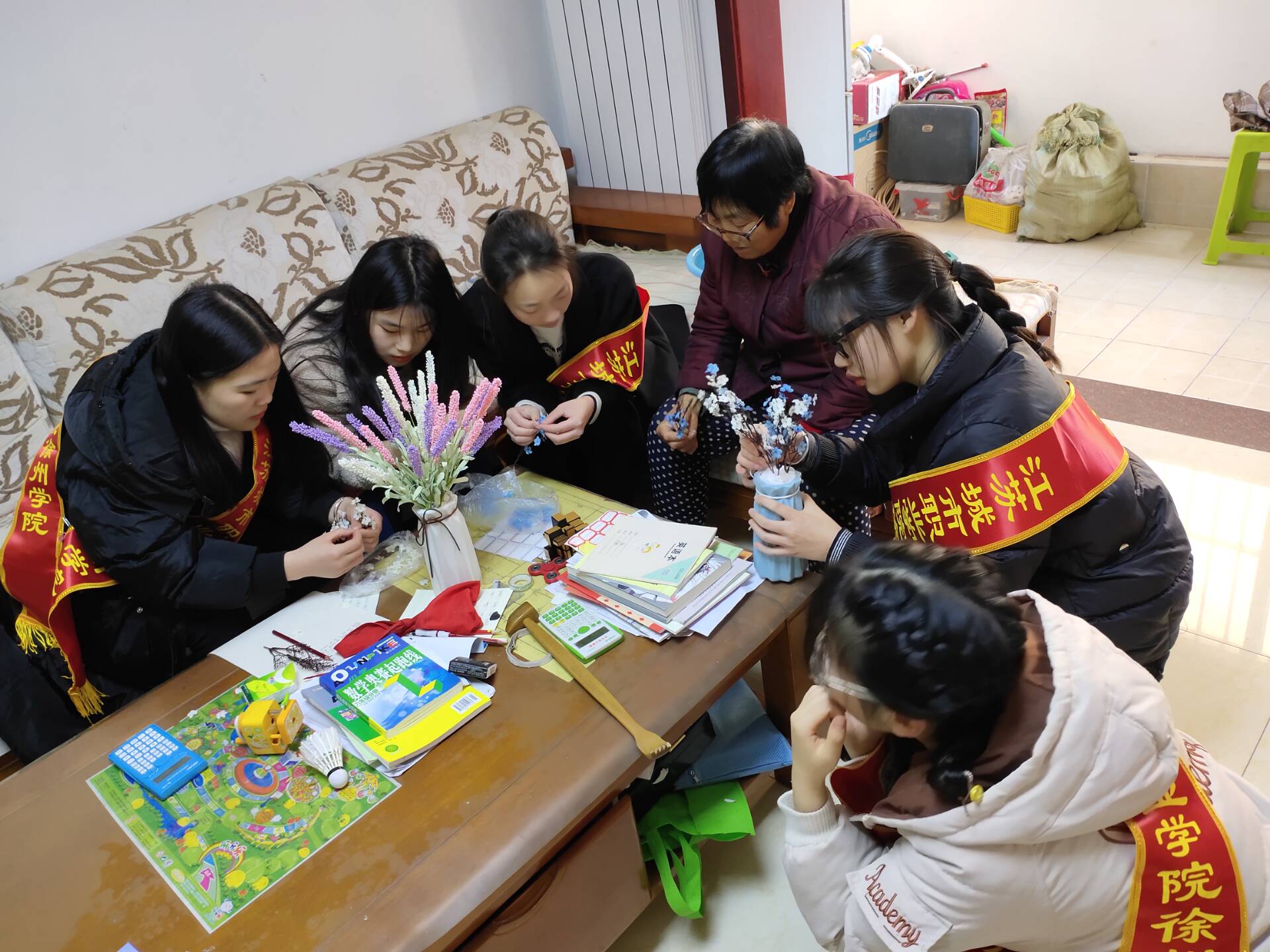 日出水了啊快点使劲动态图