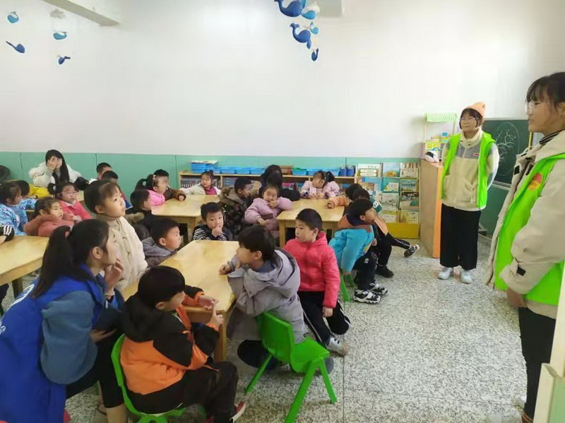 日出水了啊快点使劲动态图