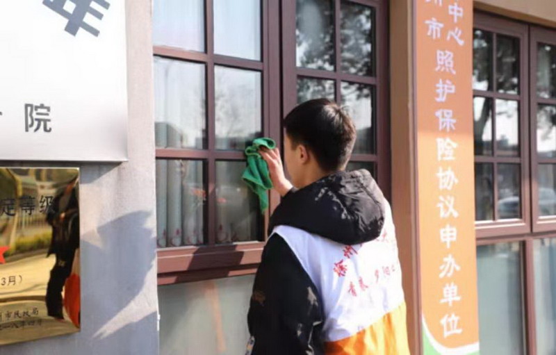 日出水了啊快点使劲动态图