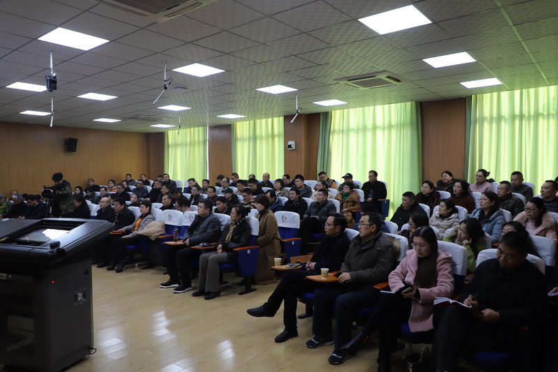 日出水了啊快点使劲动态图