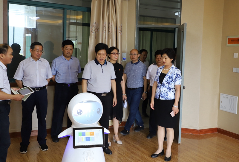 日出水了啊快点使劲动态图