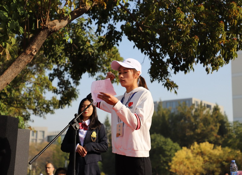 日出水了啊快点使劲动态图