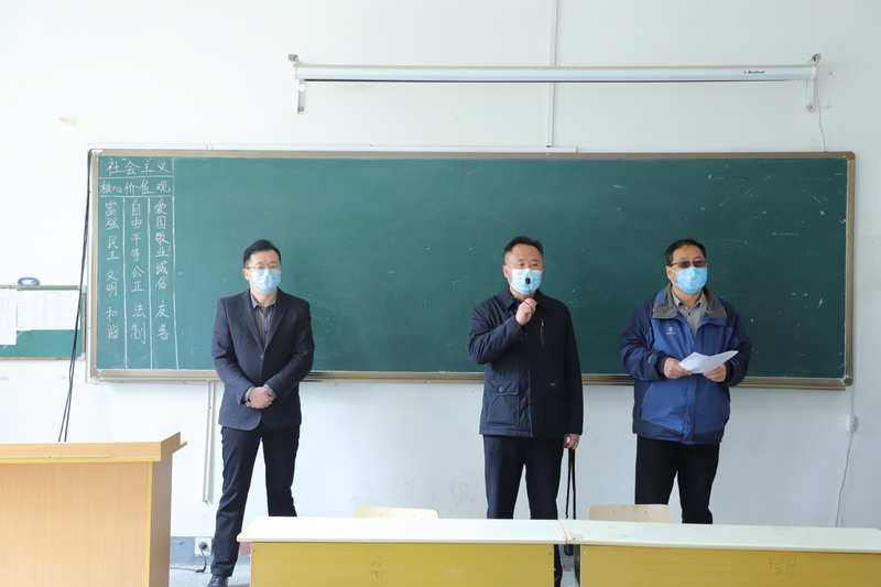 日出水了啊快点使劲动态图