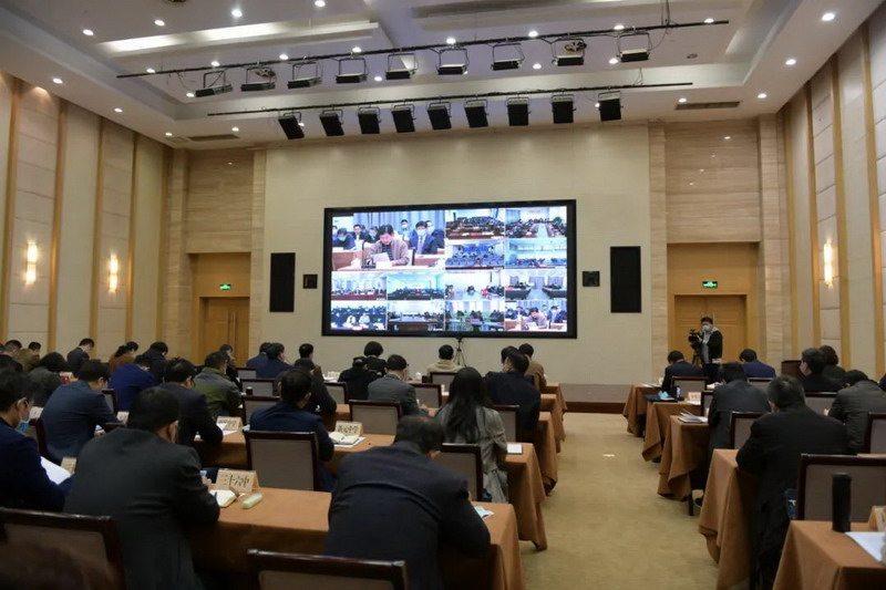 日出水了啊快点使劲动态图