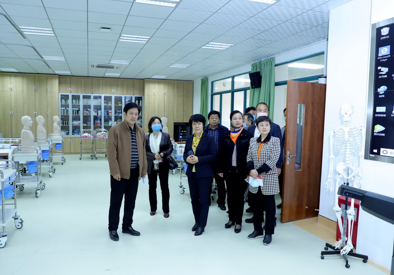 日出水了啊快点使劲动态图