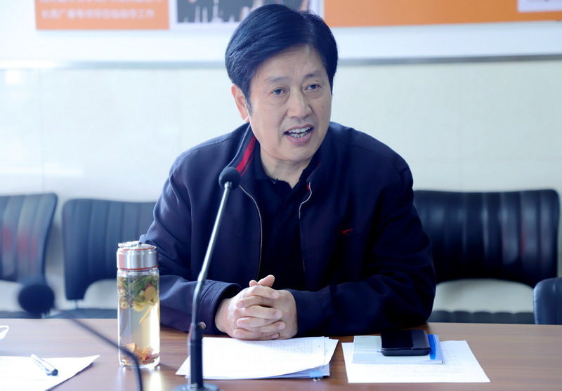 日出水了啊快点使劲动态图