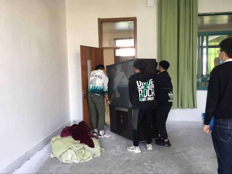 日出水了啊快点使劲动态图