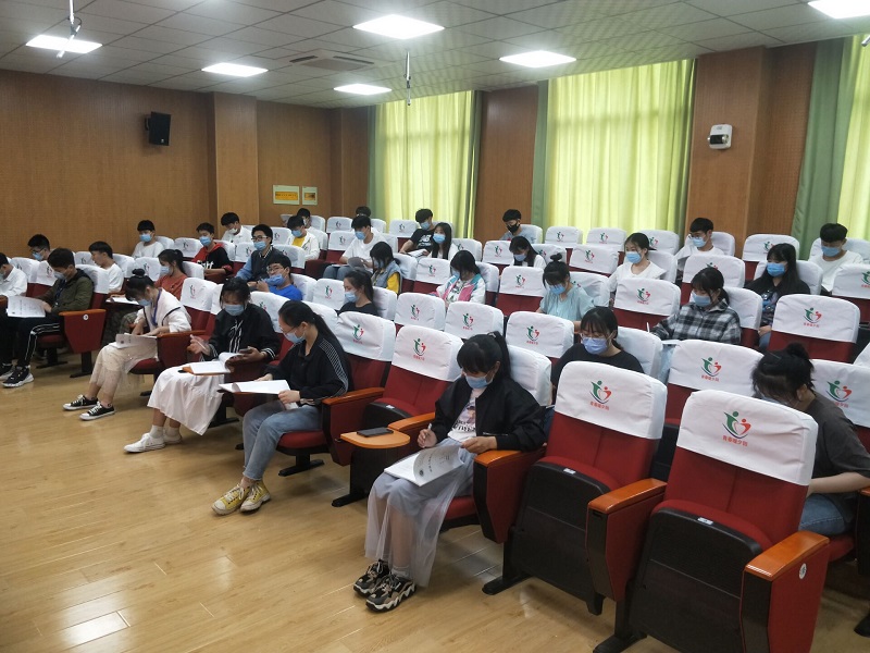 日出水了啊快点使劲动态图