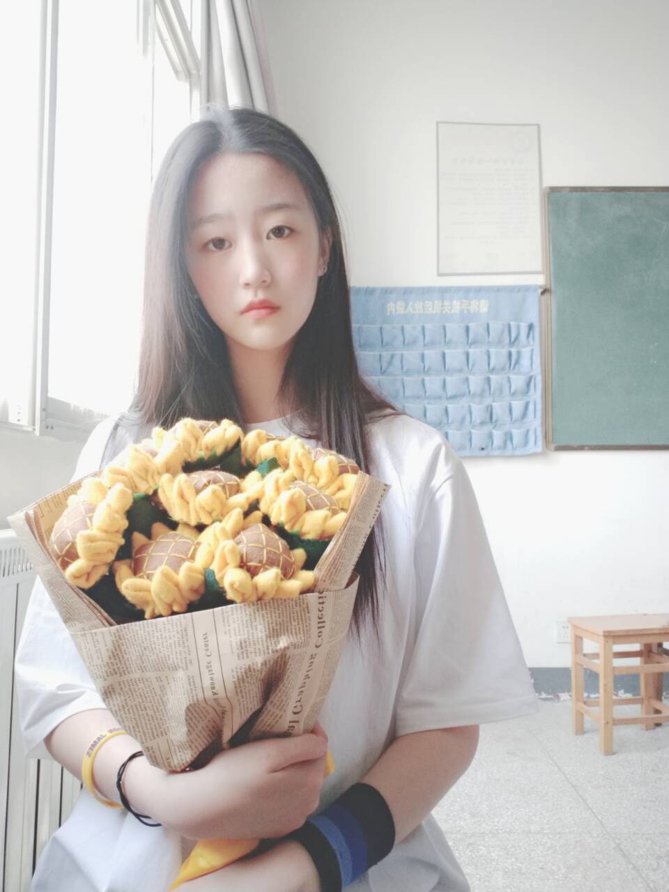 日出水了啊快点使劲动态图