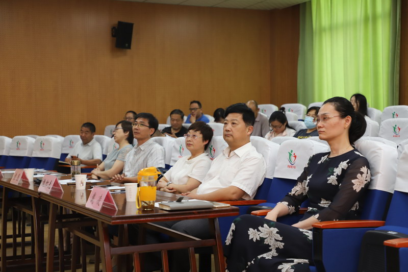 日出水了啊快点使劲动态图