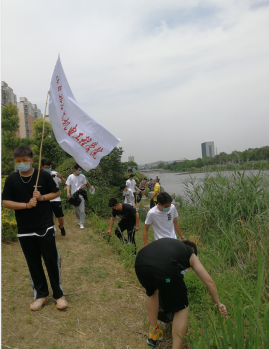 日出水了啊快点使劲动态图