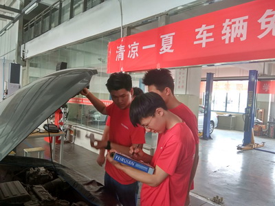 日出水了啊快点使劲动态图