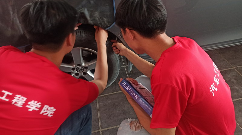 日出水了啊快点使劲动态图