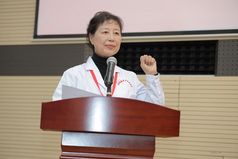 日出水了啊快点使劲动态图