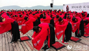 日出水了啊快点使劲动态图