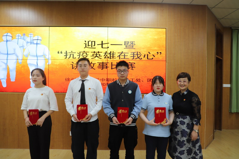 日出水了啊快点使劲动态图